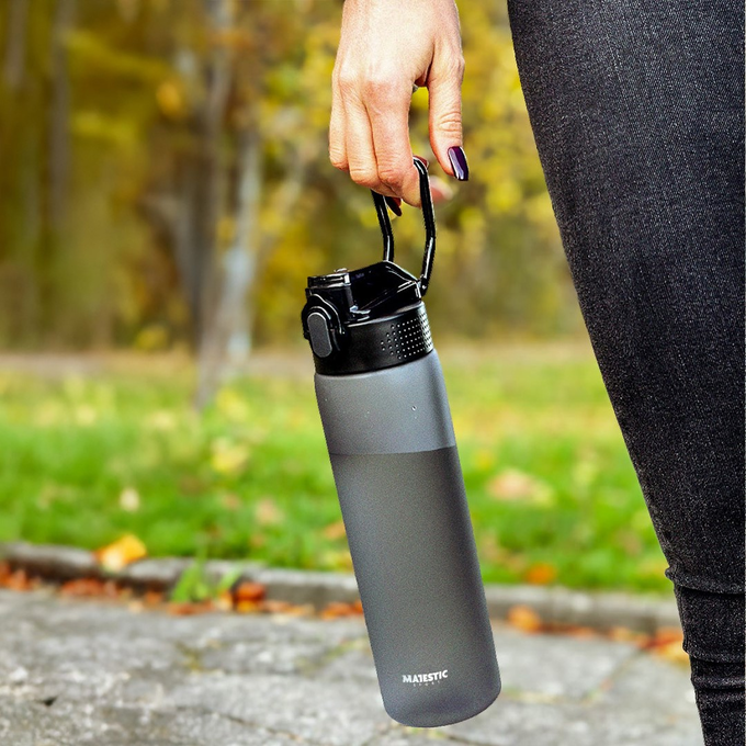 Butelka na wodę Majestic Sport Okosei Mat 750 ml szara