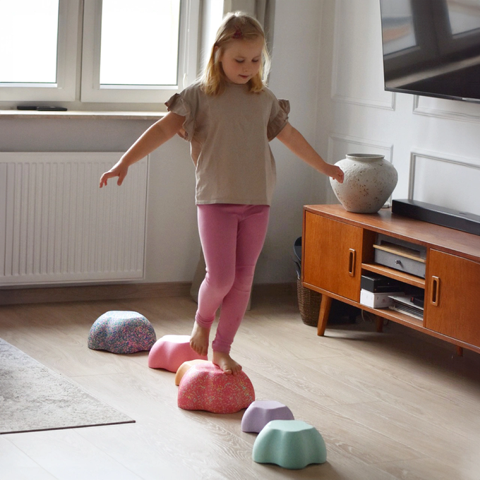 Ścieżka sensoryczna do ćwiczeń równowagi Majestic Sport ROCKS miętowe pastele - zestaw 5 szt.