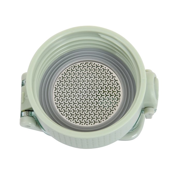 Zielona butelka tritanowa na wodę o pojemności 750l, Majestic Sport Okosei Clear z wbudowanym stalowym sitkiem