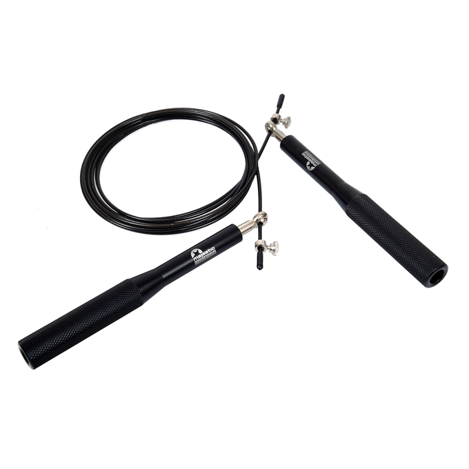 Czarna skakanka stalowa z łożyskami Majestic Sport, buduje wydolność oraz spala nadmiar tłuszczu